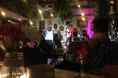 Exquisitas noches de música en Alessa Café