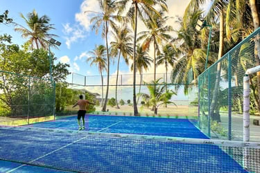 kudadoo maldives padel court