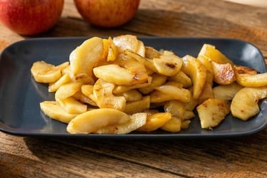 Vegan recipe for caramelized apples