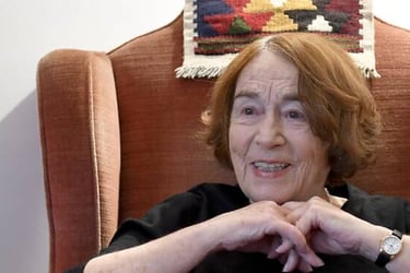 Renate Welsh Sessel
