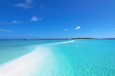 Four Seasons Landaa Giraavaru Maldives sandbank