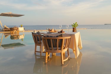 kudadoo maldives private pool dining