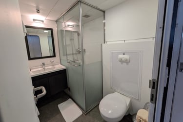 Four Seasons Explorer Palau Bathroom
