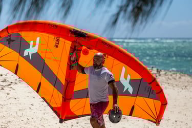 Alex, responsable à Ocean Lodge dans la baie de Sakalava près de Diego-Suarez