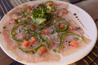Carpaccio de poisson servi au restaurant de l’hôtel Ocean Lodge à la Baie de Sakalava à Diego-Suarez Madagascar