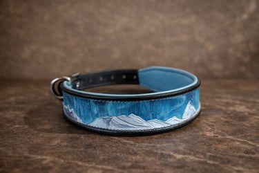 collier chien cuir aurores boréales sellerie etter repoussage Genève Suisse artisanat art