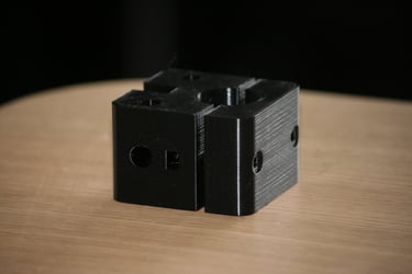 cube de fixation imprimé en 3D