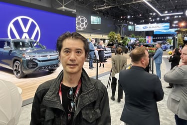 ニューヨーク・インターナショナル・オートショーの取材中の筆者