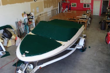 Snap down boat cover bow and cockpit boat cover