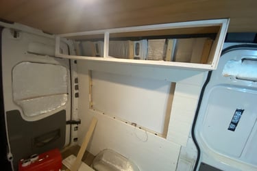 overhead cabinet without front door