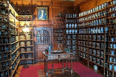Découvrez avec vos enfants l'ancienne pharmacie de l'hôtel Dieu