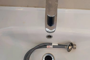 tap instalation chingford