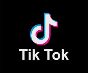 https://www.tiktok.com/@cocomooms?_r=1&_t=ZG-945K63YeaR7