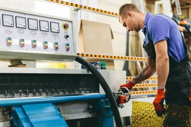 Manutenção técnica especializada em lapidadora de vidro industrial para maior durabilidade