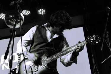 Retro / Analog hisli sanatçı çekimleri