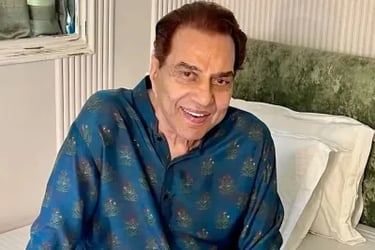Legendary Actor Dharmendra