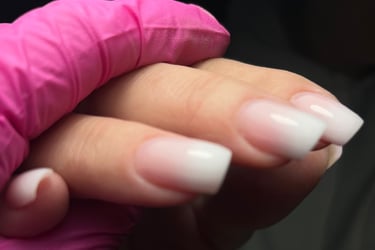 ongle en gel avec manucure russe- nail-art-baby-boomer