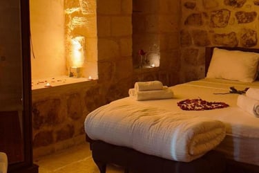 2 Kişilik | Sahmeran Otel | Midyat Oteller | Anında Rezervasyon