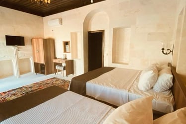 3 Kişilik Oda | Hakimbey Konağı | Şanlıurfa Oteller | Anında Rezervasyon