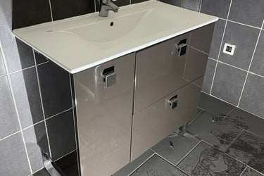 changez votre salle de bain et votre service de plomberie dans le Gard à Nîmes et ses alentours