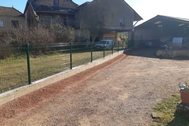 pose de clôture à cluny