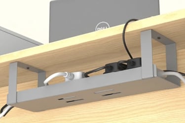 D-linee under desk tray