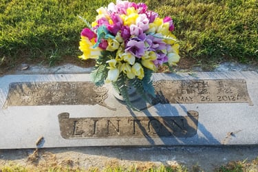 Oscar Rudolph Linton Headstone