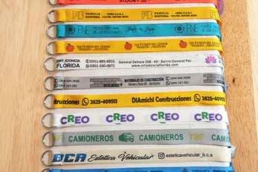 Lanyards portacredenciales colgantes portallaves personalizados
