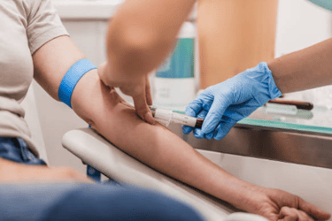 Cédric maynadié, hypnose et préparation à la chirurgie. phobie perfusion et prise de sang