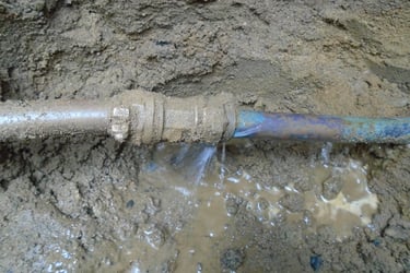 تسربات المياه تحت الارض