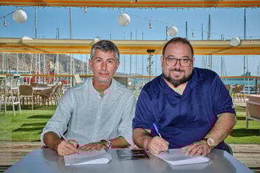 Pablo Martínez y Eduardo García firman la colaboración Euro-Toques Región de Murcia