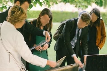 Vous choisissez vos vinyles Le ”Bar à Vinyles” par Jean Claude PERRIERES