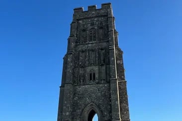VIAJE GLASTONBURY