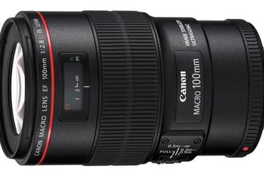 Canon lens undergoing repairs