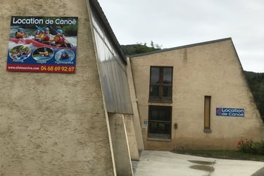 Canoeing centre in Alet-les-Bains near Quillan