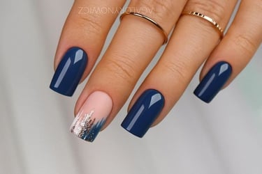 Uñas Azul Marino