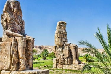 a group of statues of statues of statues of people