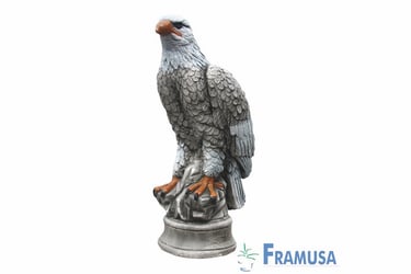 statue aigle