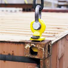 container lug being tested