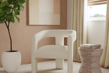 aesthetic fuzzy white chair
