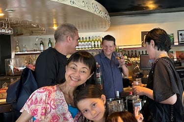 子供から大人まで楽しめる東京のフランス語教室と東京の料理教室。子供と暮らしのための大庭園