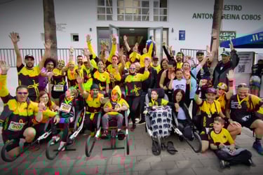 Participante en eventos inclusivos en carrera Trail el Santo