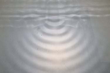 diffraction of water waves in a ripple tank