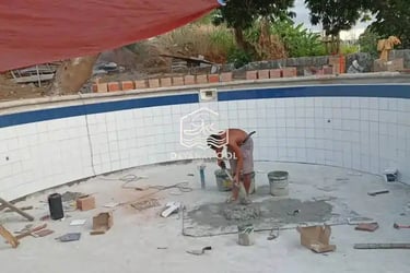 Renovasi keramik kolam renang yang rusak tanpa menguras air