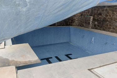 kolam renang minimalis solusi hemat lahan dan ekonomis