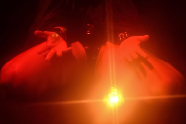 cabaret astral la sacertotisa