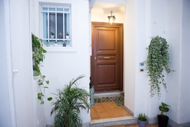 Entrance to Studio Paolina holiday home in central Rome, district Monti