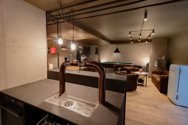 Giulia Sbrogiò | designer - Progettazione d'interni - stile industriale - spina birra - spinabirra - bar