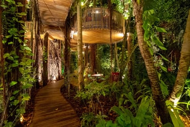 Niyama Maldives nest restaurant
