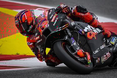 Maverickas Vinalesas Aprilia MotoGP